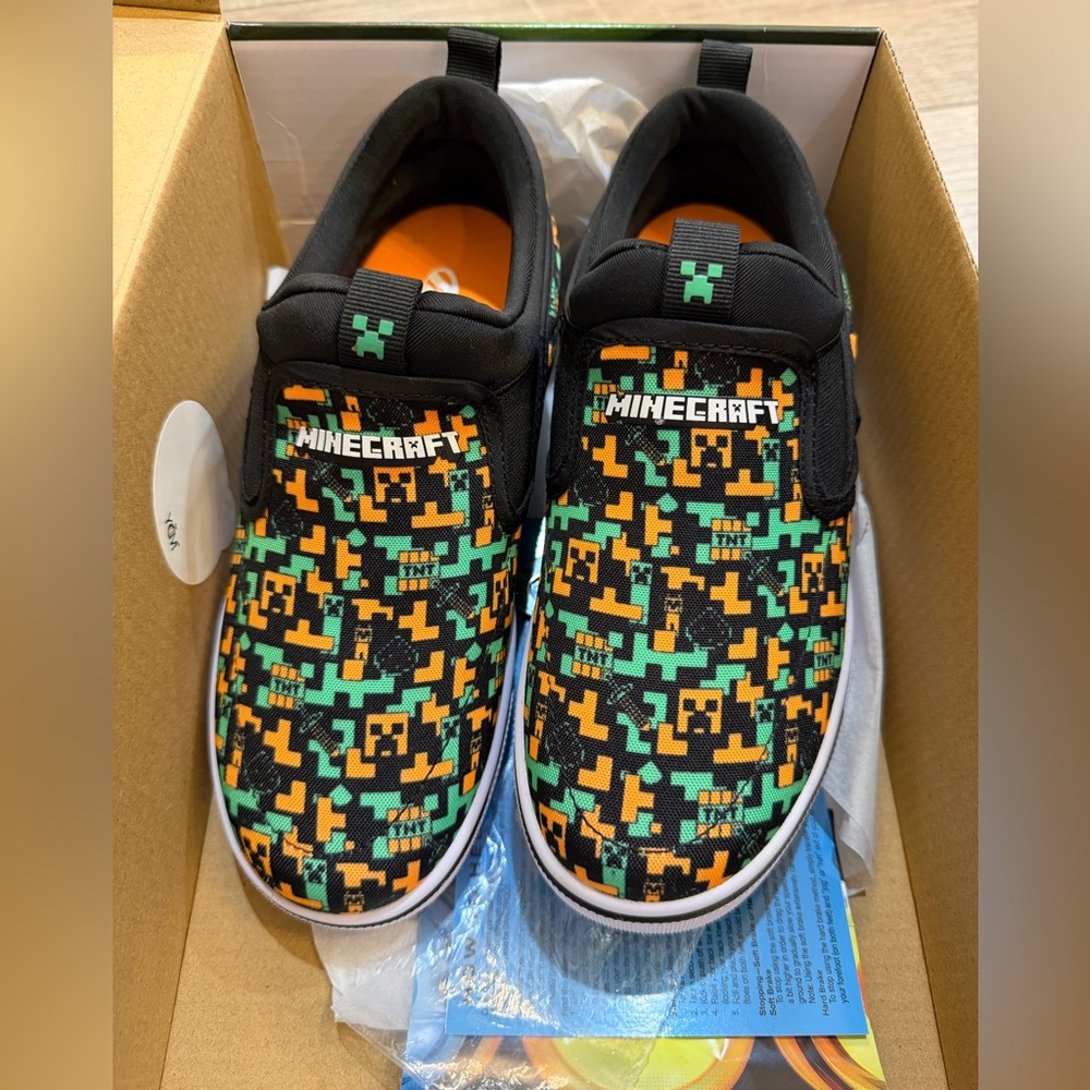 Heelys Kids Sneakers - Black, Orange, and Green
